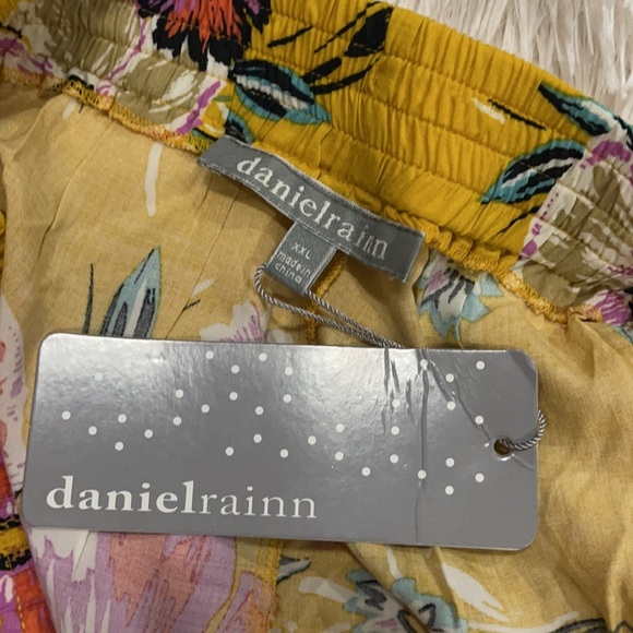 Beautiful NWT Daniel Rainn rayon shorts XXL - Picture 5 of 6